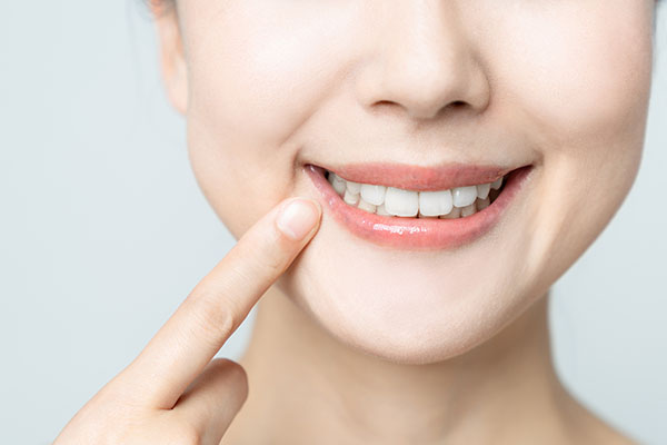 Cosmetic Dental Services for Uneven Teeth from Sai Dental Care in Santa Rosa, CA